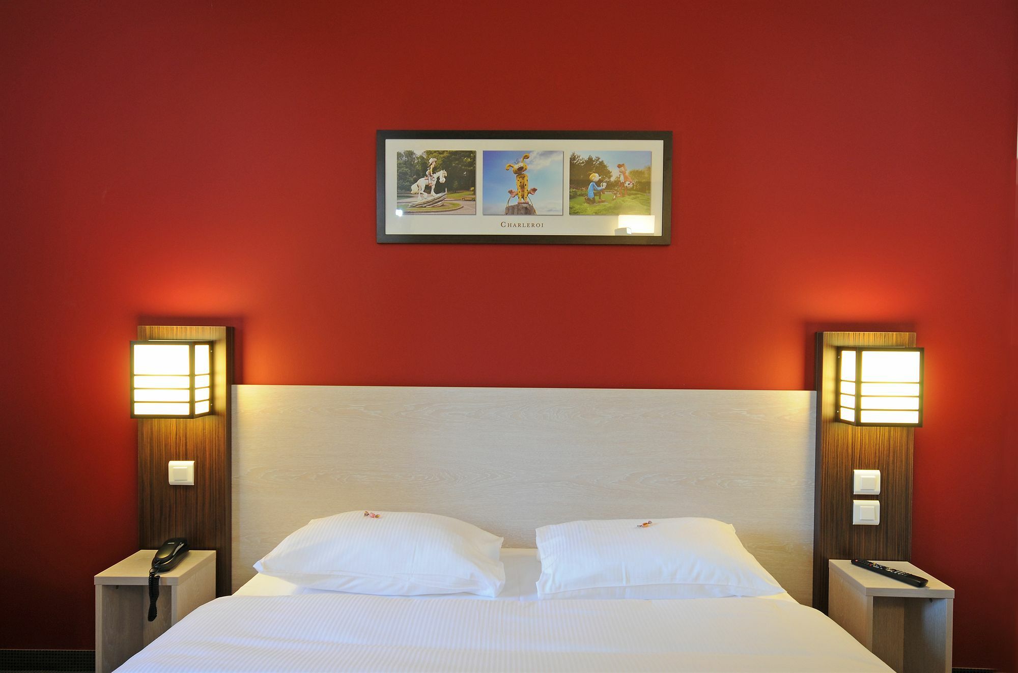 Dc Hotel Charleroi Airport Room photo